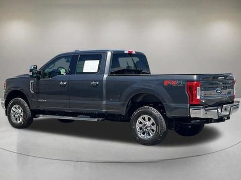 Certified 2018 Ford F250 XLT w/ XLT Premium Package AWD/4WD image 4