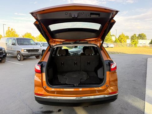 Used 2018 Chevrolet Equinox LT FWD image 39