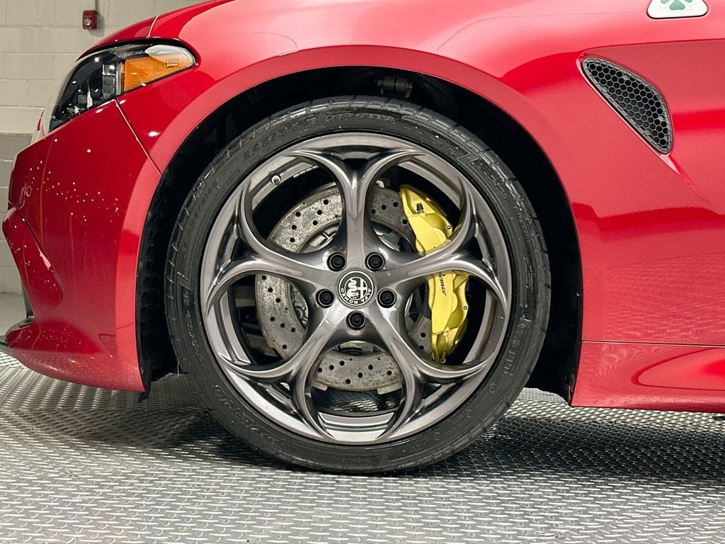 Used 2024 Alfa Romeo Giulia Quadrifoglio RWD image 17