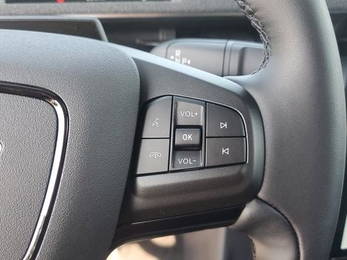 New 2025 Ford Mustang Mach-E Premium image 28