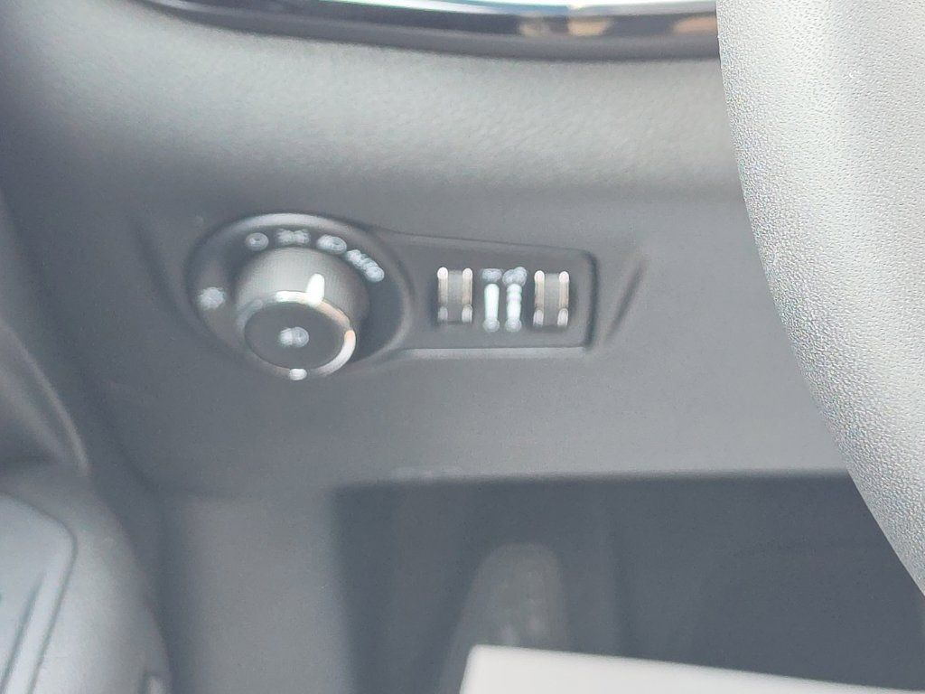 New 2026 Jeep Compass Latitude AWD/4WD image 24