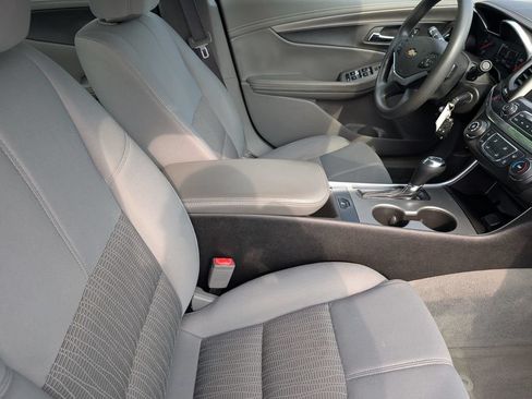 Used 2017 Chevrolet Impala LS w/ Protection Package FWD image 29