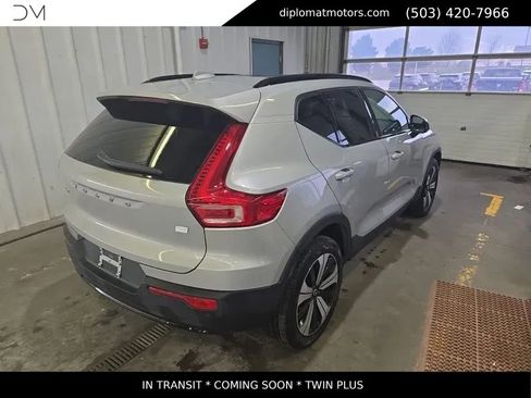 Used 2023 Volvo XC40 Recharge Plus AWD/4WD image 4