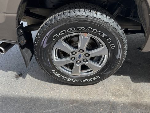 Used 2018 Ford F150 XLT w/ Equipment Group 302A Luxury AWD/4WD image 37