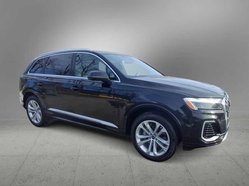 Used 2025 Audi Q7 2.0T Premium image 2