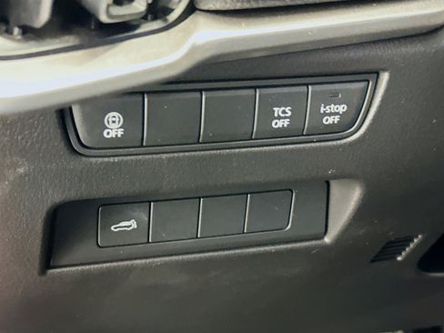 Used 2024 MAZDA CX-90 3.3 Turbo w/ Preferred Plus image 17