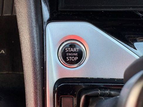 Used 2024 Nissan Altima 2.5 SV image 22