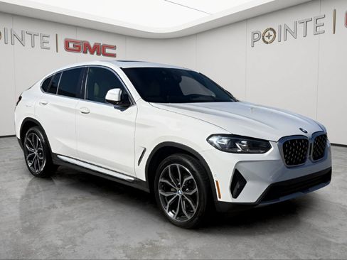 Used 2023 BMW X4 xDrive30i w/ Parking Assistance Package AWD/4WD image 1