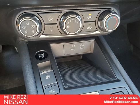 New 2026 Nissan Kicks S image 18