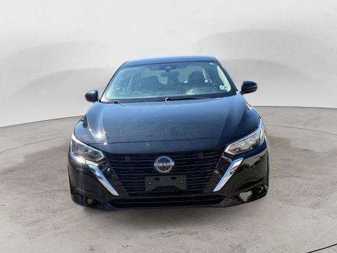 Used 2024 Nissan Sentra SV FWD image 8