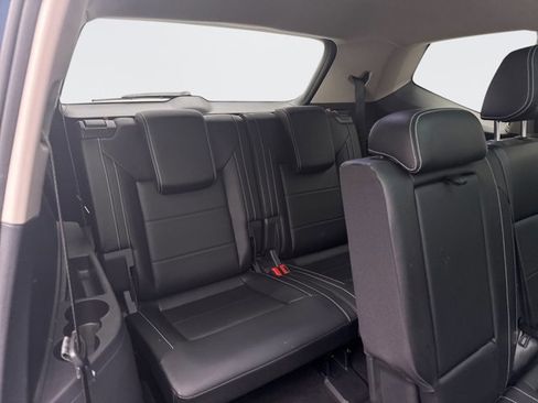 Used 2023 Volkswagen Atlas SE AWD/4WD image 21