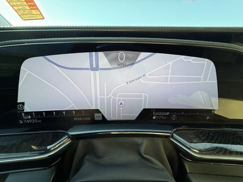 Used 2023 Cadillac Escalade ESV Premium Luxury w/ LPO, Radiant Package image 18