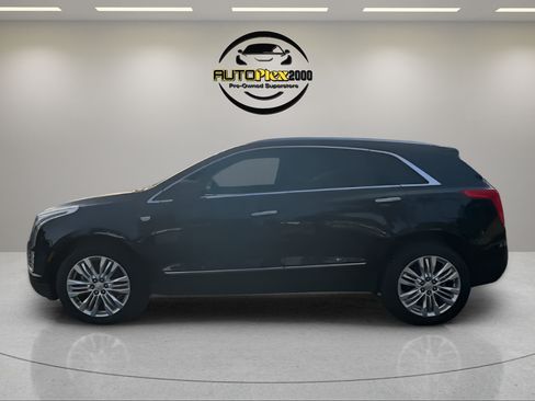 Used 2019 Cadillac XT5 Premium Luxury FWD image 4