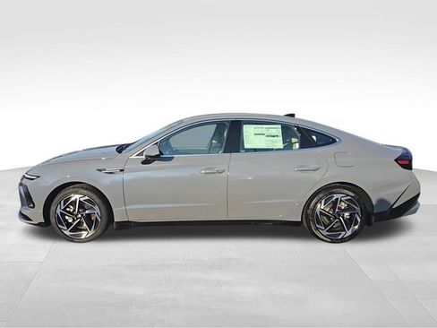 New 2026 Hyundai Sonata SEL FWD image 5