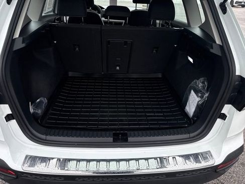 Certified 2025 Volkswagen Taos S image 30