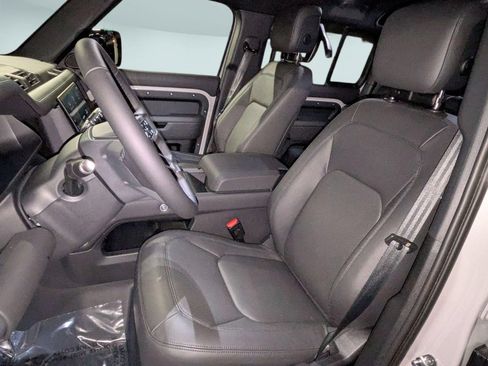 New 2026 Land Rover Defender 110 X-Dynamic SE AWD/4WD image 15