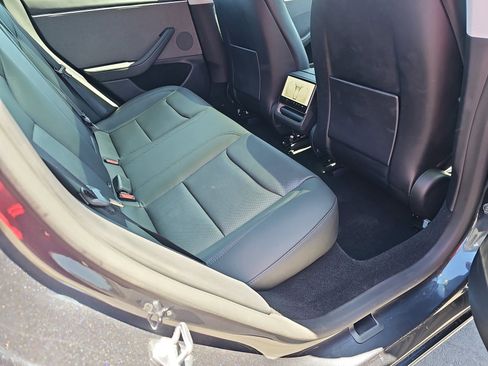 Used 2024 Tesla Model 3 Standard Range image 11