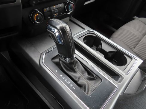 Used 2015 Ford F150 XLT w/ Equipment Group 301A Mid image 27