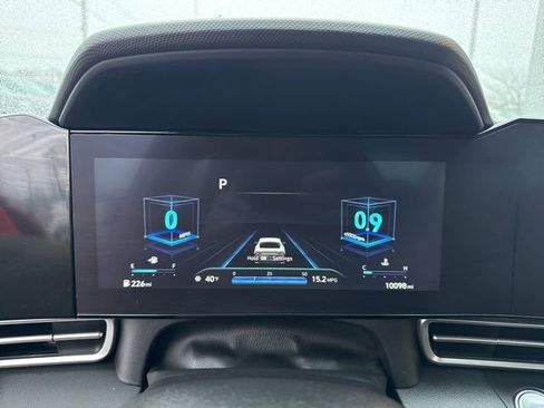 Certified 2023 Hyundai Elantra SEL w/ Convenience Package image 28