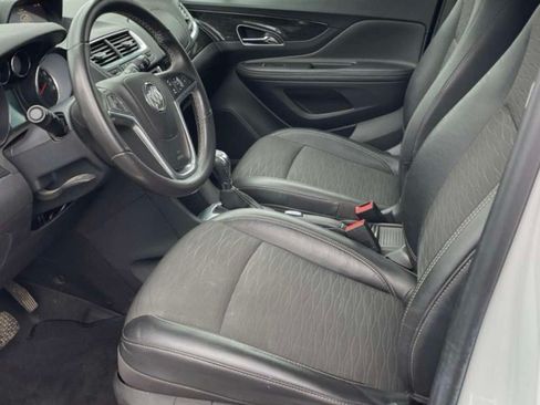 Used 2016 Buick Encore FWD image 2
