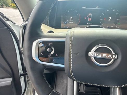 Used 2025 Nissan Armada Platinum Reserve AWD/4WD image 25