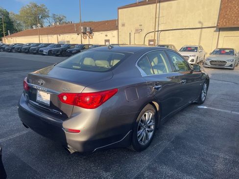 Used 2017 INFINITI Q50 3.0t Premium w/ Driver Assistance Package AWD/4WD image 7