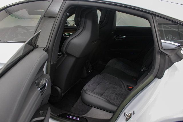 Used 2023 Audi e-tron GT Prestige w/ Prestige Package AWD/4WD image 14