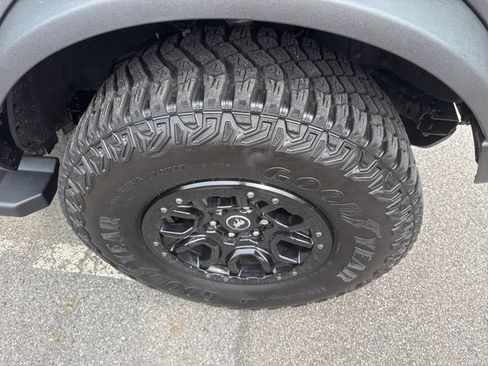Used 2023 Ford Bronco Wildtrak AWD/4WD image 16