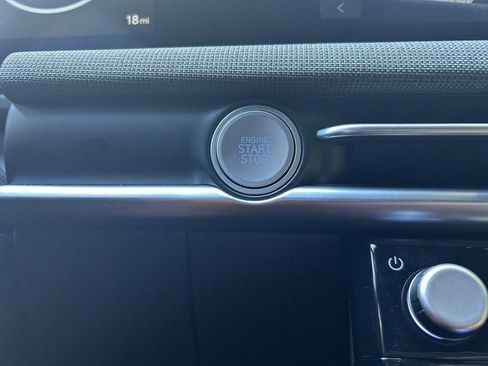 New 2025 Hyundai Santa Cruz Limited image 16