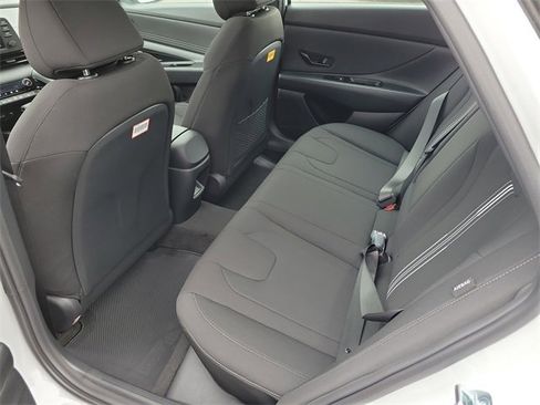 New 2026 Hyundai Elantra SEL Sport Premium image 20