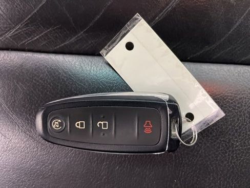 Used 2015 Ford Explorer Limited image 36