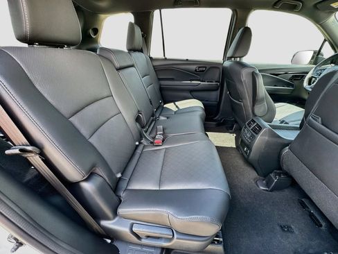 Used 2023 Honda Passport Elite image 33