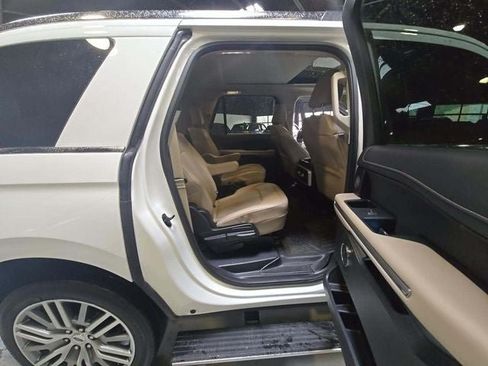 Used 2023 Ford Expedition Max Limited AWD/4WD image 14