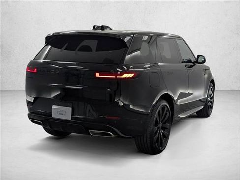 New 2026 Land Rover Range Rover Sport Dynamic SE AWD/4WD image 7