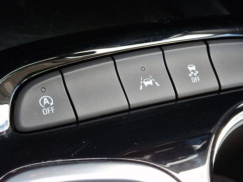 Certified 2023 Buick Encore GX Preferred w/ Cold Weather Comfort Package image 26