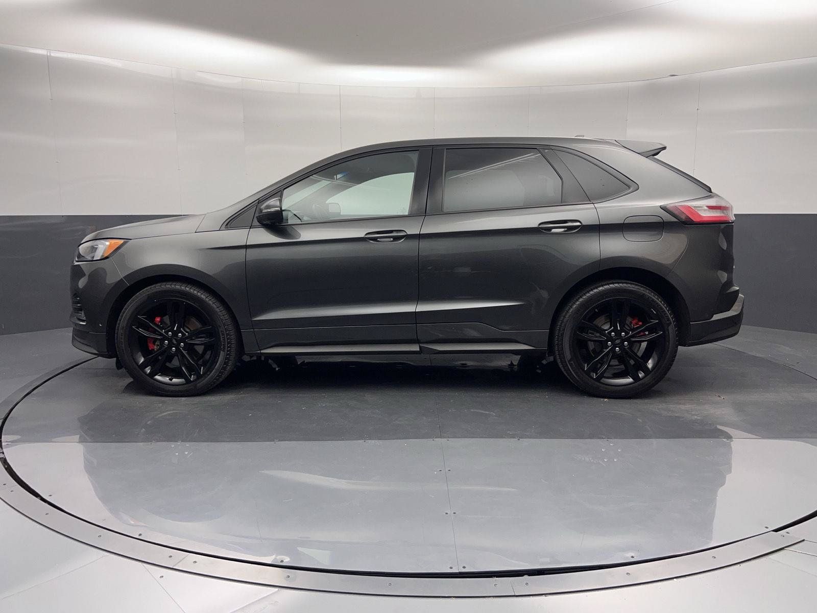 Used 2019 Ford Edge ST w/ Equipment Group 401A AWD/4WD image 34