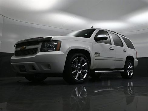 Used 2014 Chevrolet Tahoe LT w/ Texas Edition image 26