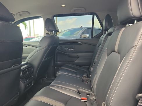 Certified 2023 Honda Pilot EX-L image 12