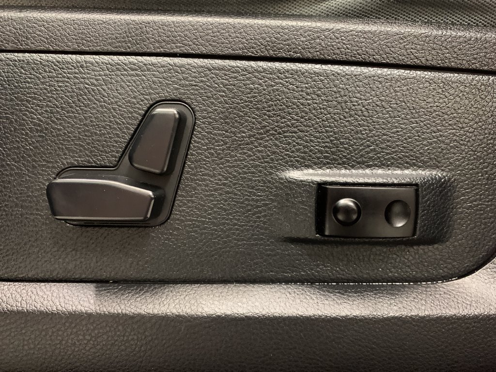 Used 2014 RAM 1500 Big Horn AWD/4WD image 18