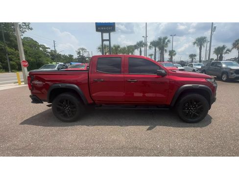 Used 2025 Chevrolet Colorado Trail Boss AWD/4WD image 9