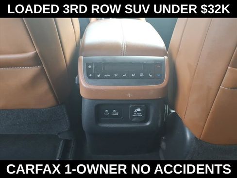 Used 2022 Nissan Pathfinder Platinum w/ Cargo Package AWD/4WD image 27