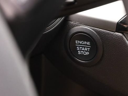 Certified 2025 Ford Escape Active image 14