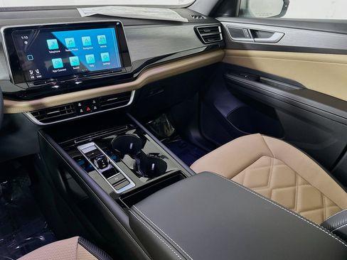 New 2026 Volkswagen Atlas Cross Sport SE image 22