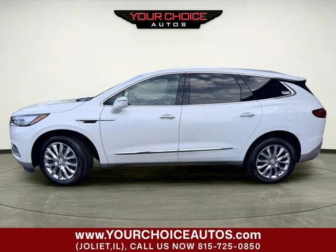 Used 2020 Buick Enclave Essence w/ Sound and Sites Package AWD/4WD image 2