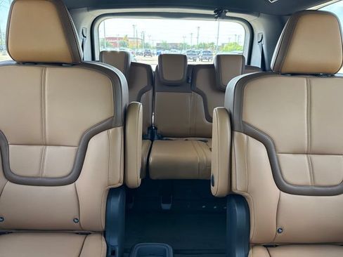 Certified 2026 Nissan Armada SL w/ Captain's Chari Seat Package AWD/4WD image 32