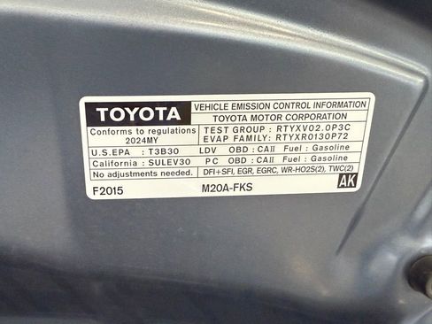 Used 2024 Toyota Corolla LE image 34