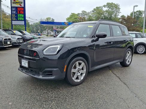 Used 2025 MINI Cooper Countryman S image 3