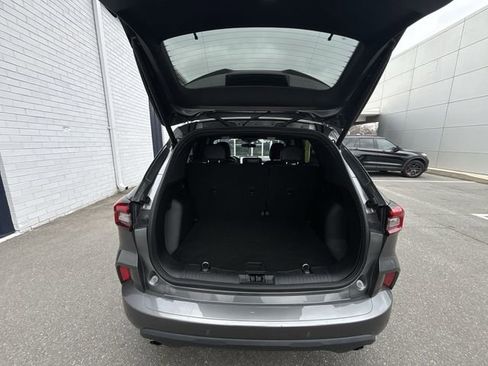 Used 2023 Ford Escape ST-Line w/ Tech Pack #1 FWD image 21