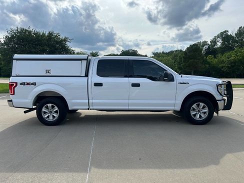 Used 2017 Ford F150 XLT w/ Equipment Group 301A Mid AWD/4WD image 5
