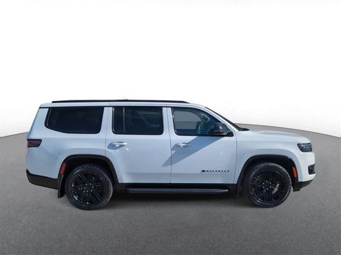 Used 2023 Jeep Wagoneer Series II w/ Convenience Group I image 9